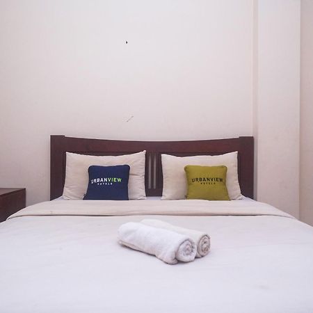 Urbanview Hotel Pondok Anggun Yogyakarta By Reddoorz Maguwo Extérieur photo