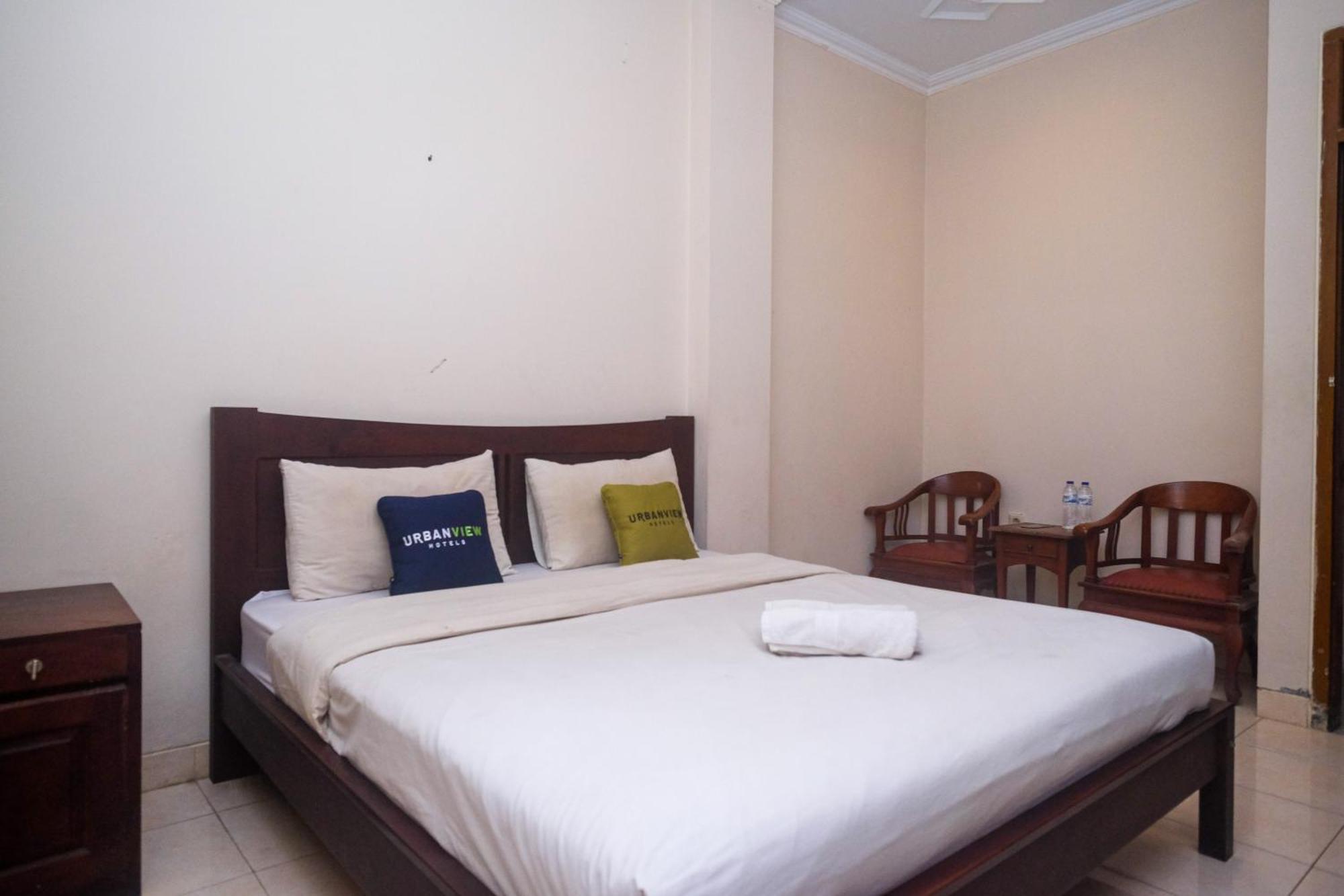 Urbanview Hotel Pondok Anggun Yogyakarta By Reddoorz Maguwo Extérieur photo