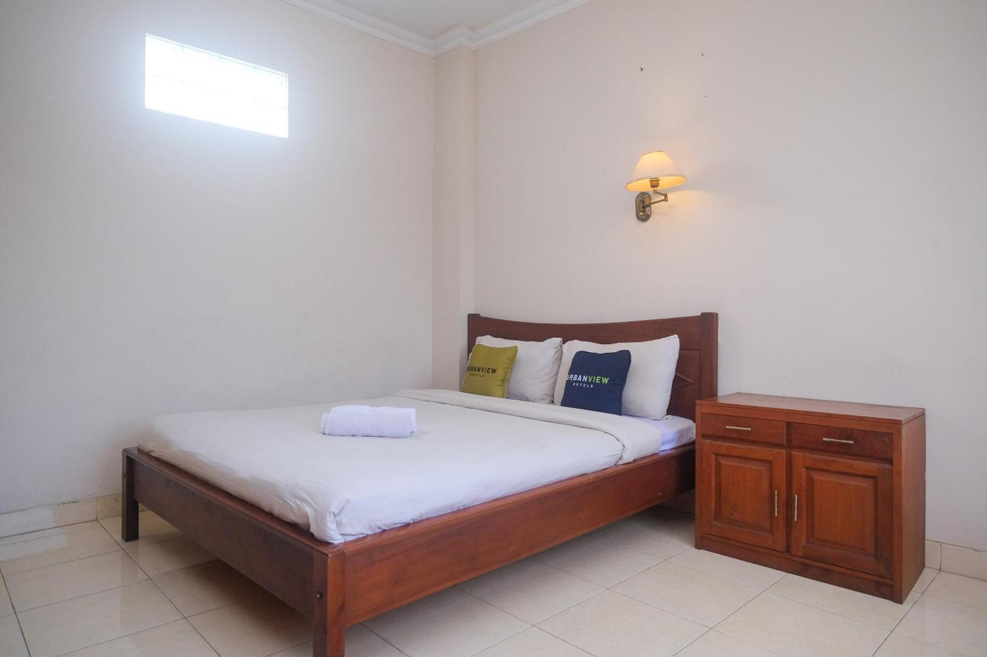 Urbanview Hotel Pondok Anggun Yogyakarta By Reddoorz Maguwo Extérieur photo