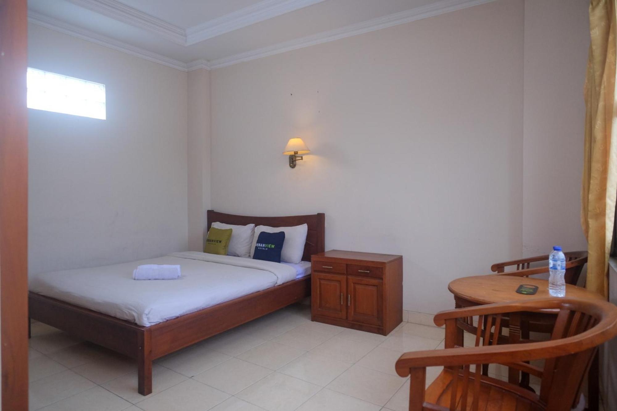 Urbanview Hotel Pondok Anggun Yogyakarta By Reddoorz Maguwo Extérieur photo