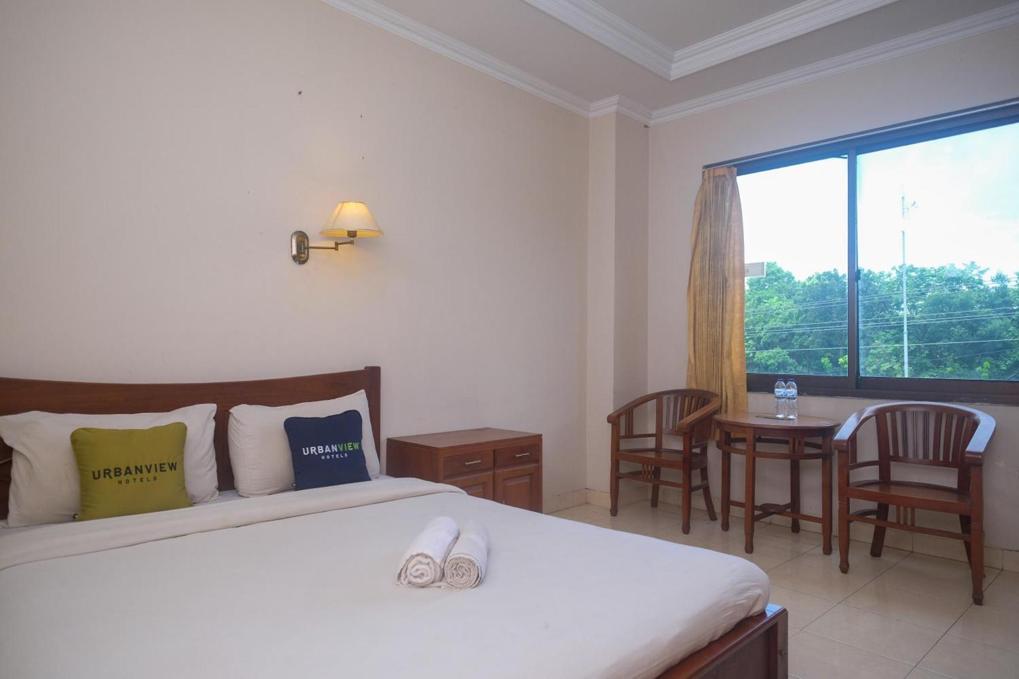 Urbanview Hotel Pondok Anggun Yogyakarta By Reddoorz Maguwo Extérieur photo